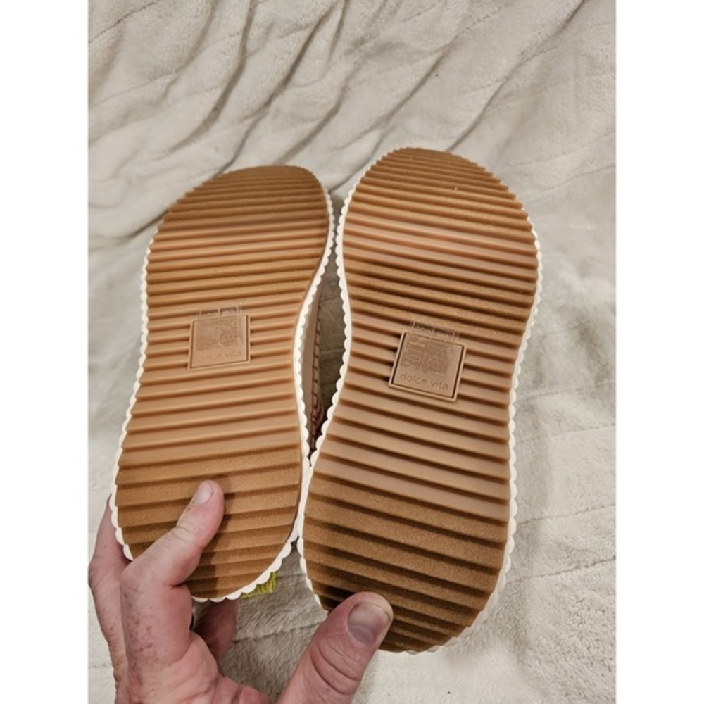 Dolce Vita Cream Multicolor Woven Platform Sneakers with Yellow Tab - Picture 10 of 11
